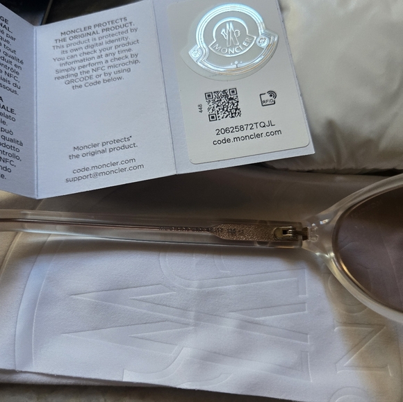 Sunglasses Moncler ML 0117 - 25G Ivory/Brown Mirror, Oval - Picture 7 of 12